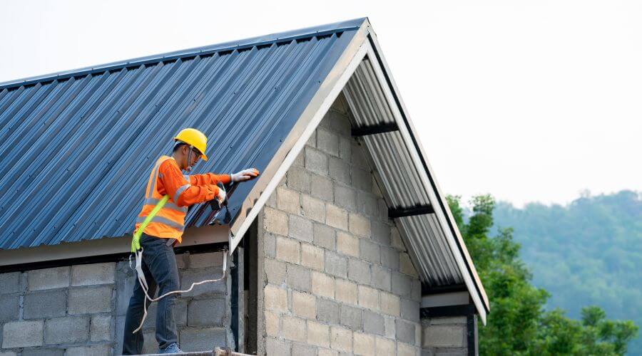 Expert top industrial roofings services in New Lisbon, WI